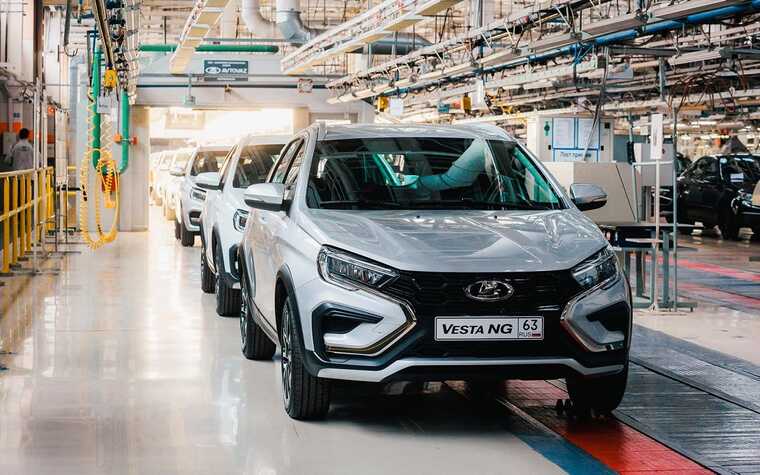 "АвтоВАЗ" анонсировал повышение цен на свои модели сразу после майских праздников