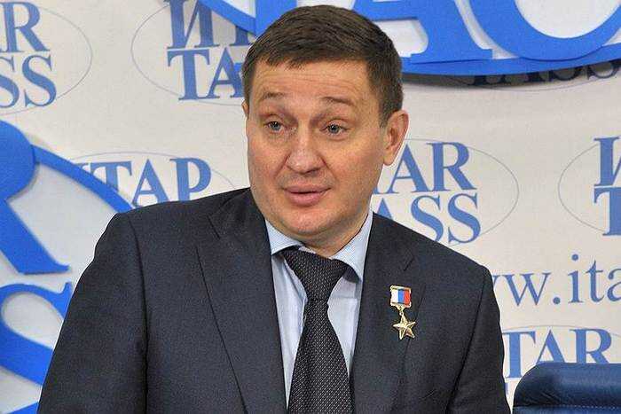 Волгоградские власти строят «патриотизм» на коррупционных схемах и принуждении